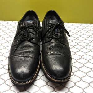 Black cap men's oxford shoes 9.5